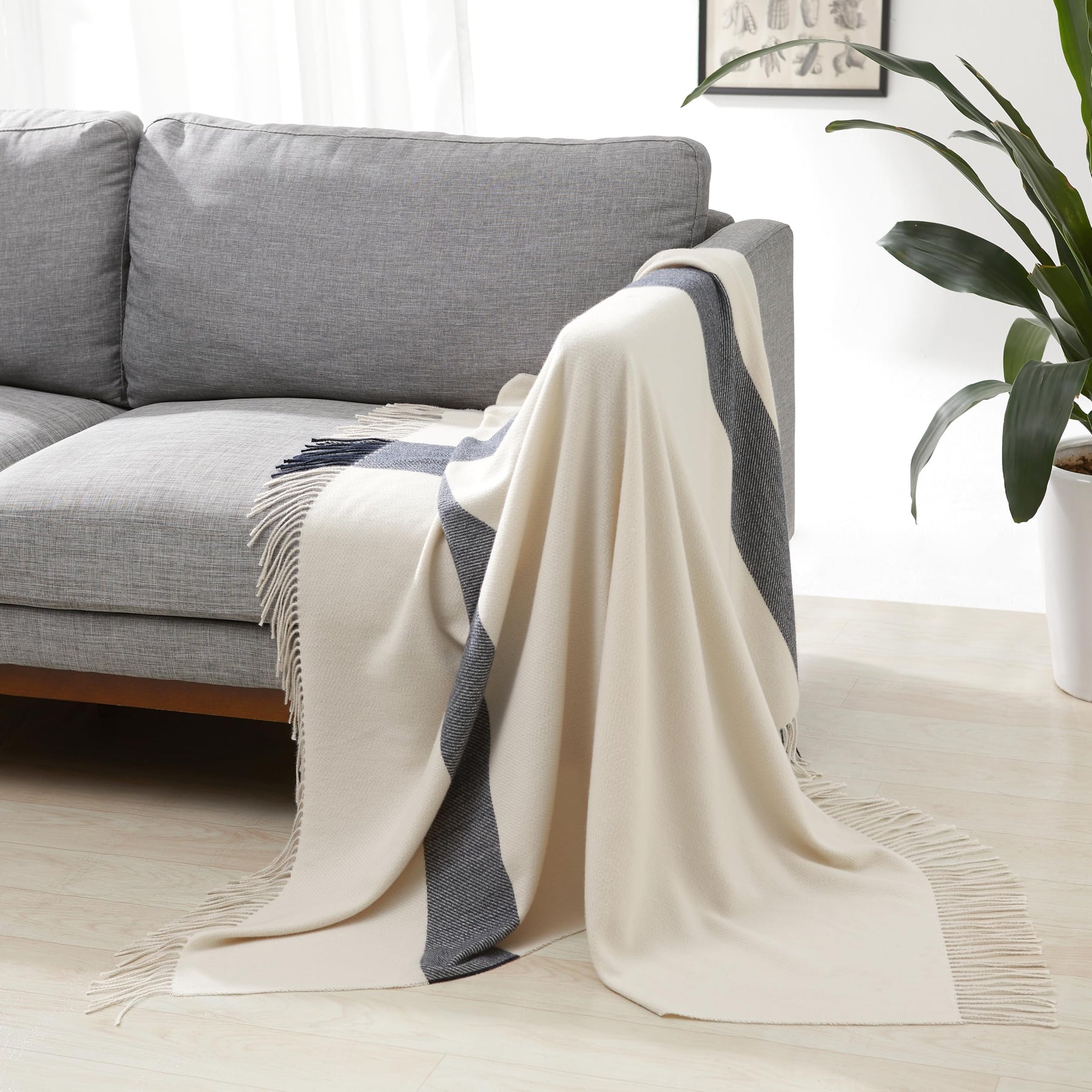 Basics Room Décor Throw Blanket, Lightweight,Recycled Polyester