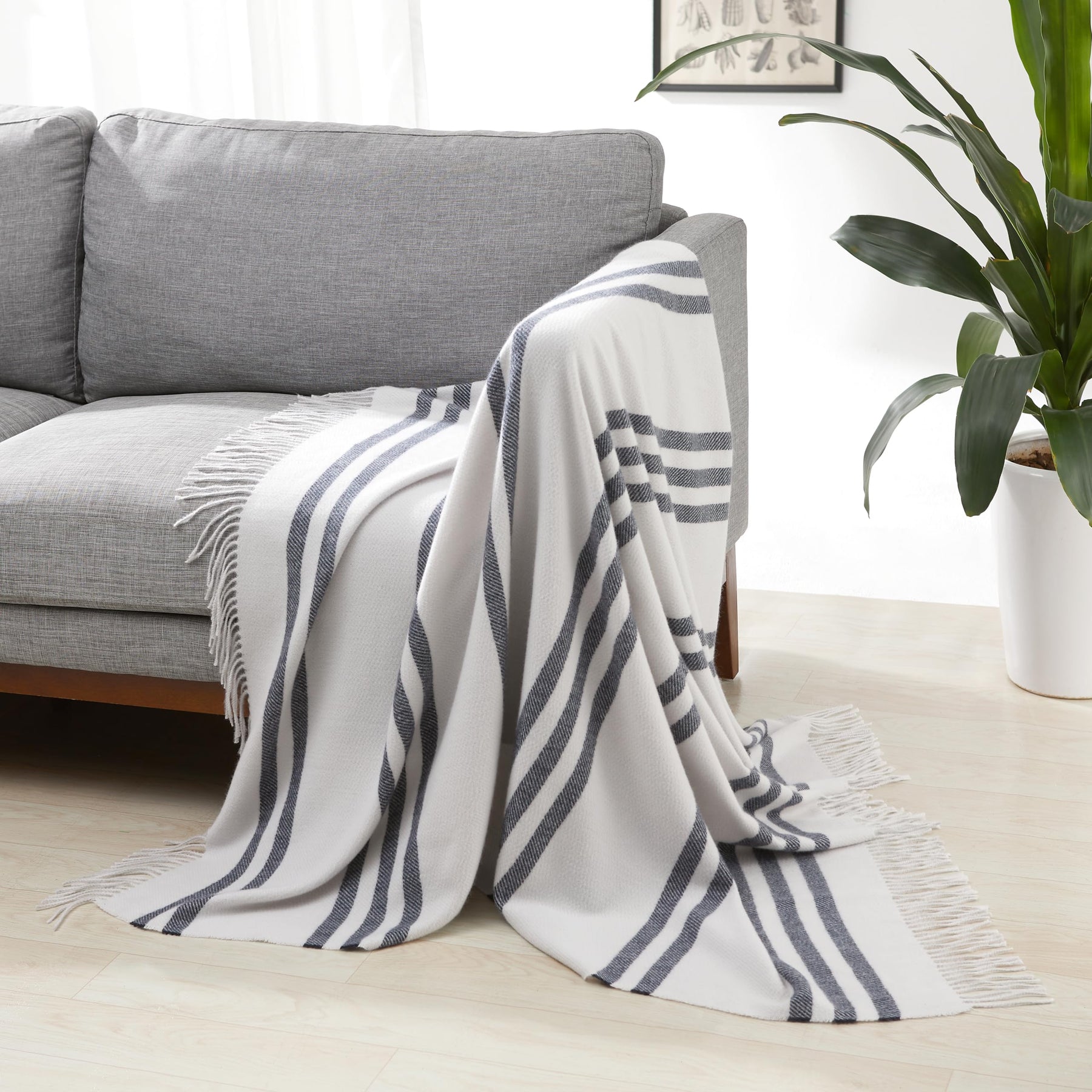 Basics Room Décor Throw Blanket, Lightweight,Recycled Polyester
